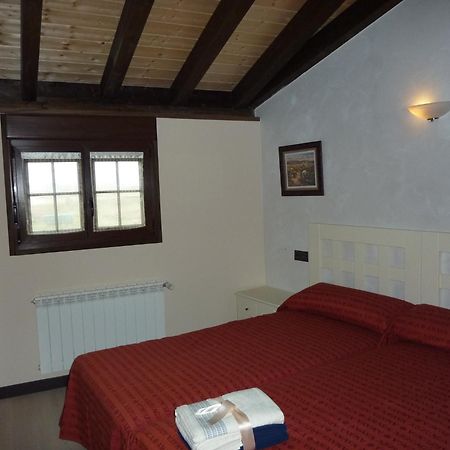 Maison d'hôtes La Cerca De Dona Jimena à Modúbar de San Cibrián Extérieur photo