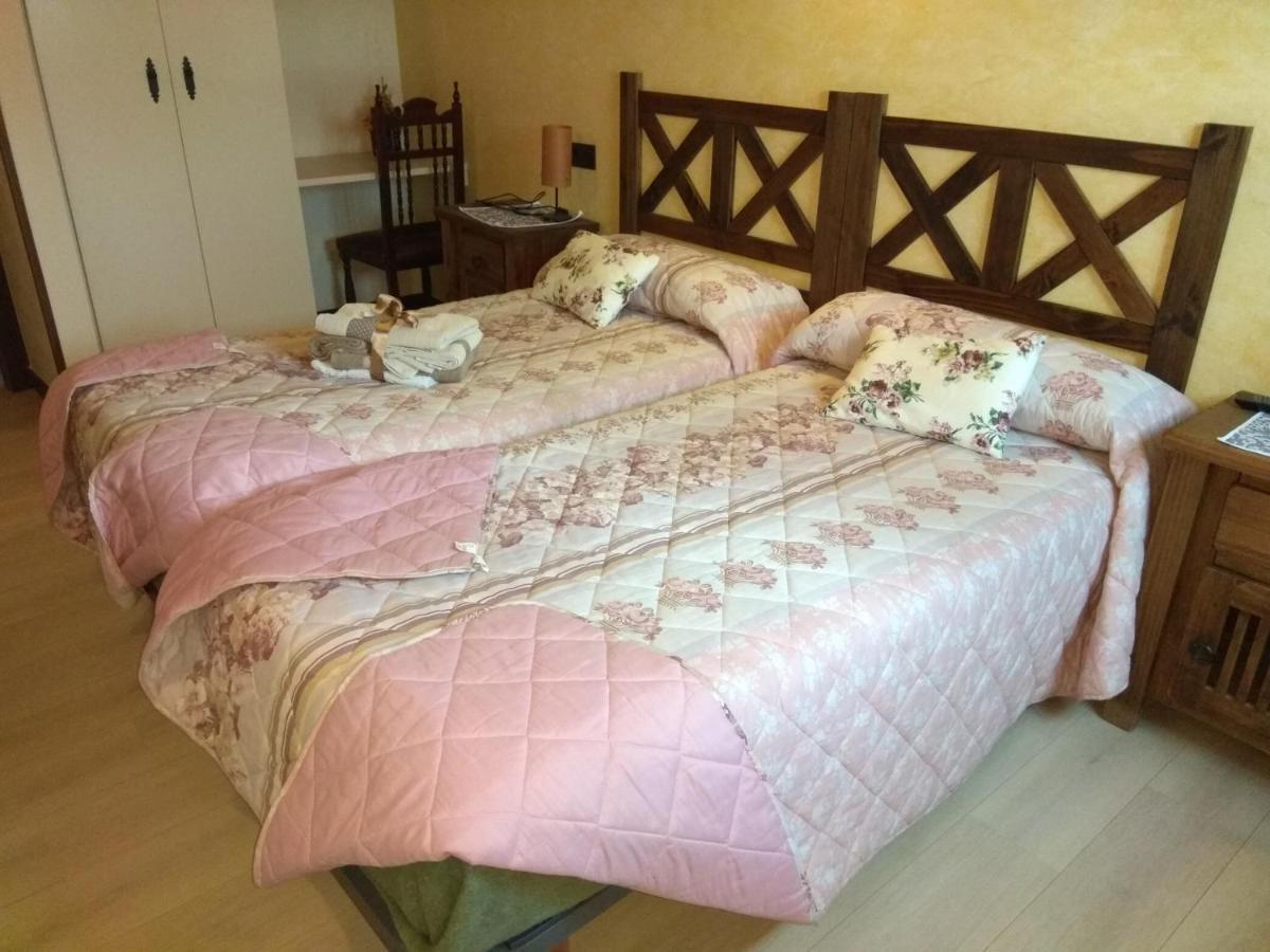 Maison d'hôtes La Cerca De Dona Jimena à Modúbar de San Cibrián Extérieur photo