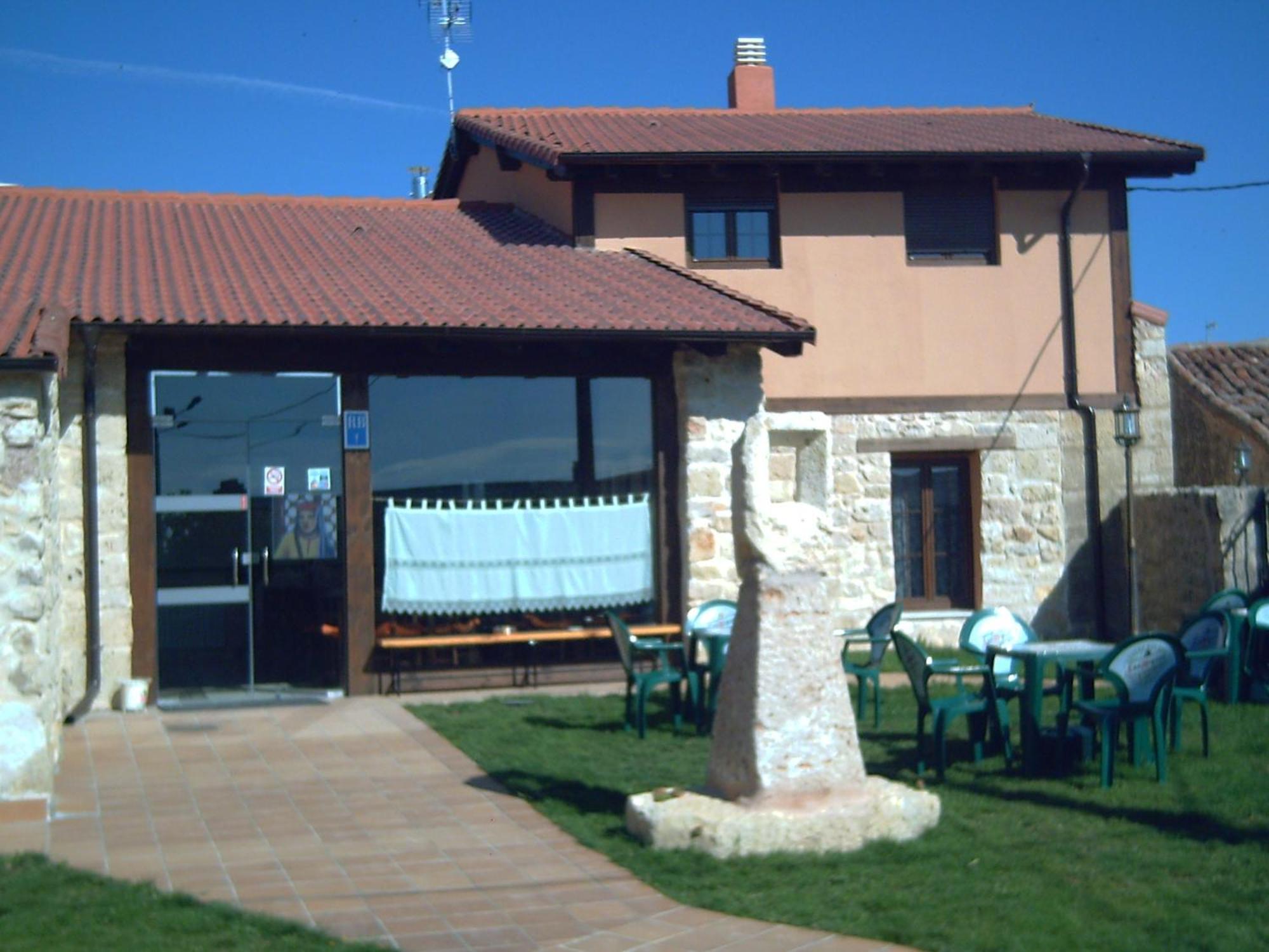 Maison d'hôtes La Cerca De Dona Jimena à Modúbar de San Cibrián Extérieur photo