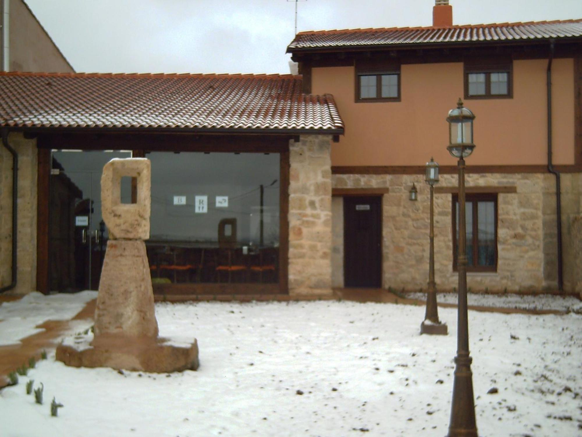 Maison d'hôtes La Cerca De Dona Jimena à Modúbar de San Cibrián Extérieur photo